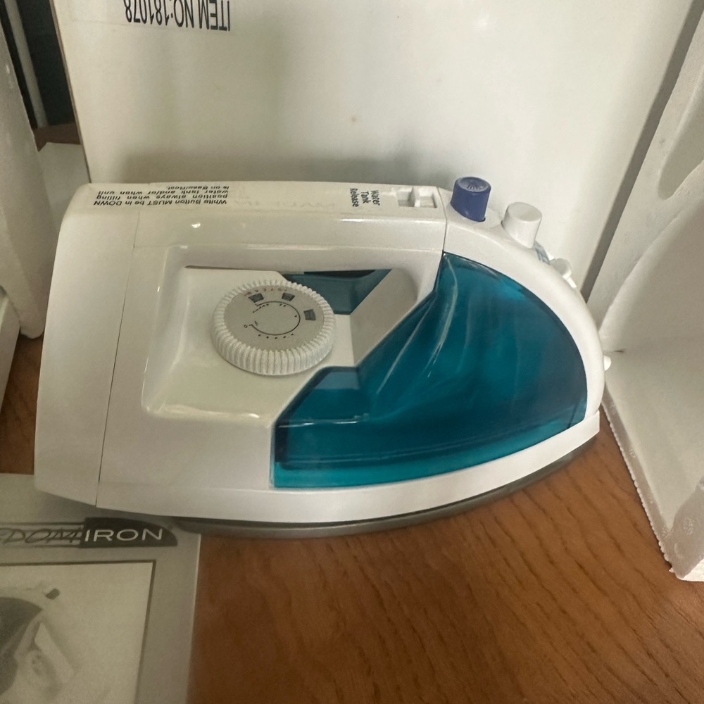 Home Well cordless iron - Picture 5 of 10